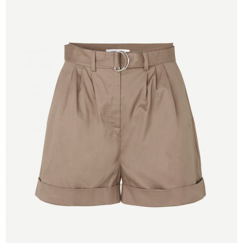 NWT Samsoe Dakota shorts- high end designer Michael Critzer
